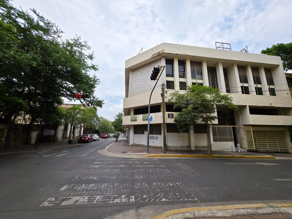 Foto 3 de Edificio de oficinas en venta en el centro de Guadalajara