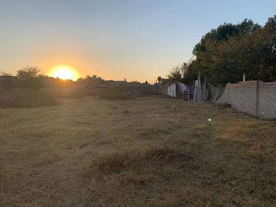 Foto 2 de TERRENO EN VENTA USO DE SUELO MIXTO