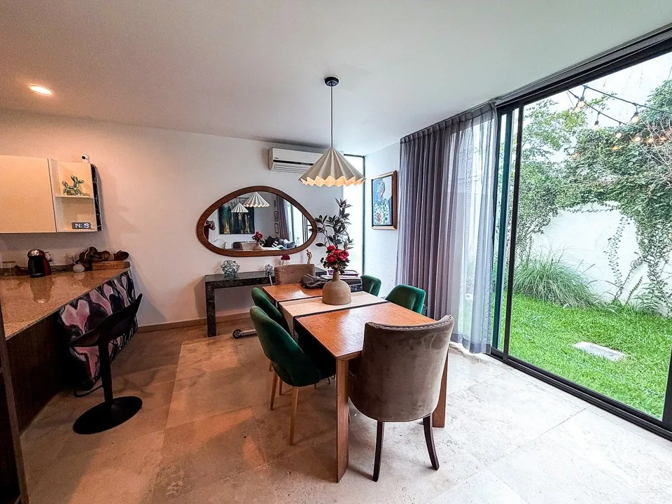 Foto 3 de Casa en Venta en Zapopan | Espacio del Valle, Coto Salerno, 3 Recámaras