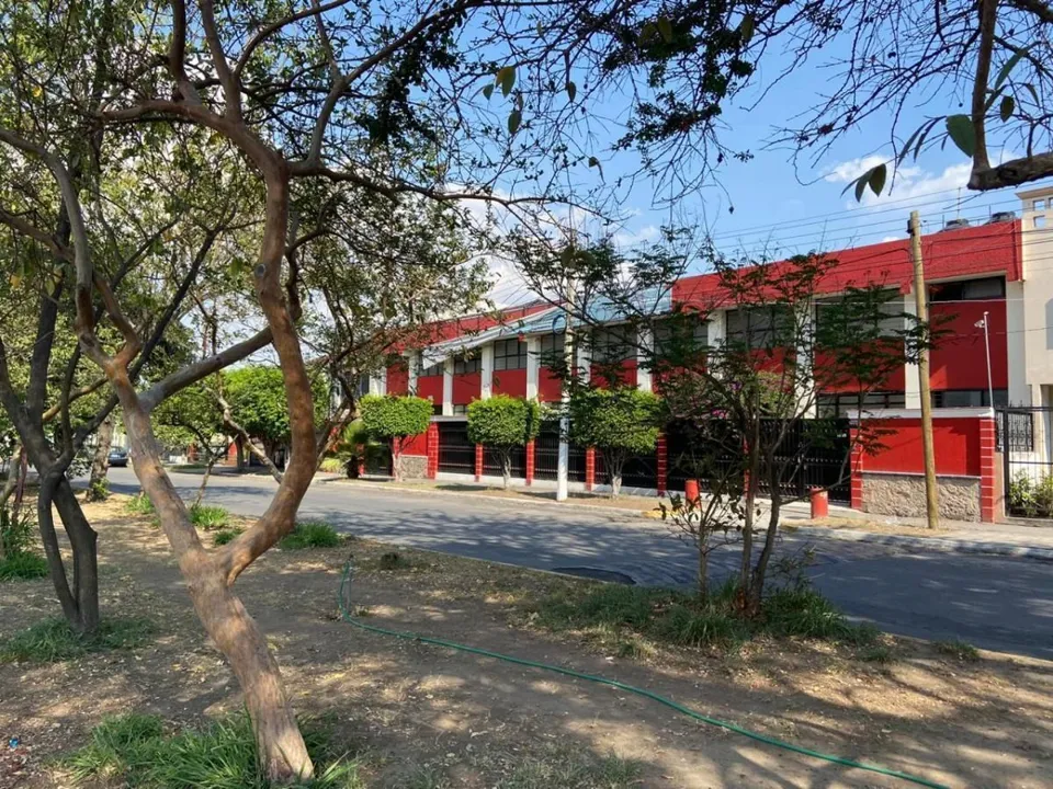 Foto 3 de Conjunto de Locales y Departamentos en Venta en Tabachines