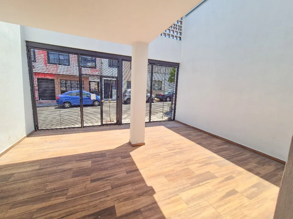 Foto 2 de Edificio en venta en Calle Pino Suárez, Alcalde Barranquitas, Guadalajara