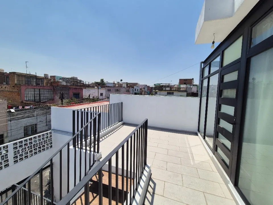 Foto 5 de Edificio en venta en Calle Pino Suárez, Alcalde Barranquitas, Guadalajara