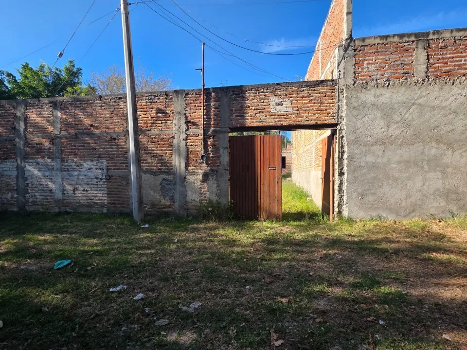 Foto 4 de Terreno en venta en Via De Los Rosales, Jardines De La Enramada, Zapopan