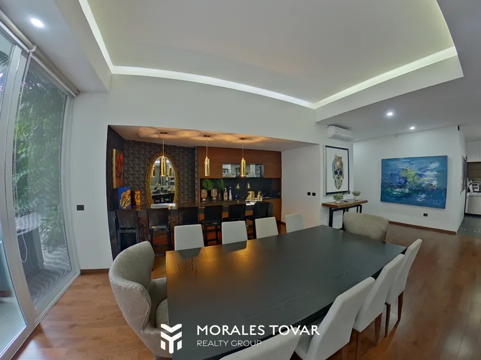 Foto 3 de Residencia de Lujo con Jardín y Alberca Privada en Reserva Zotogrande