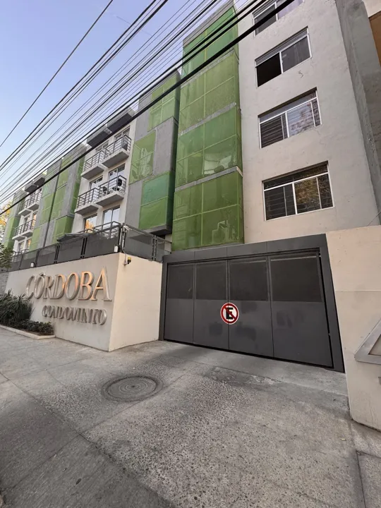 Departamento en Venta en Condominio Córdoba, San Pedro Tlaquepaque.