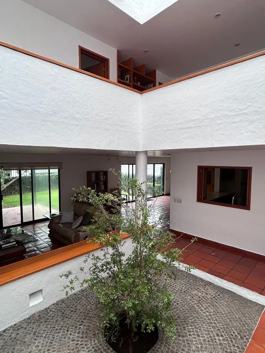 ACOGEDORA CASA EN EL SUR