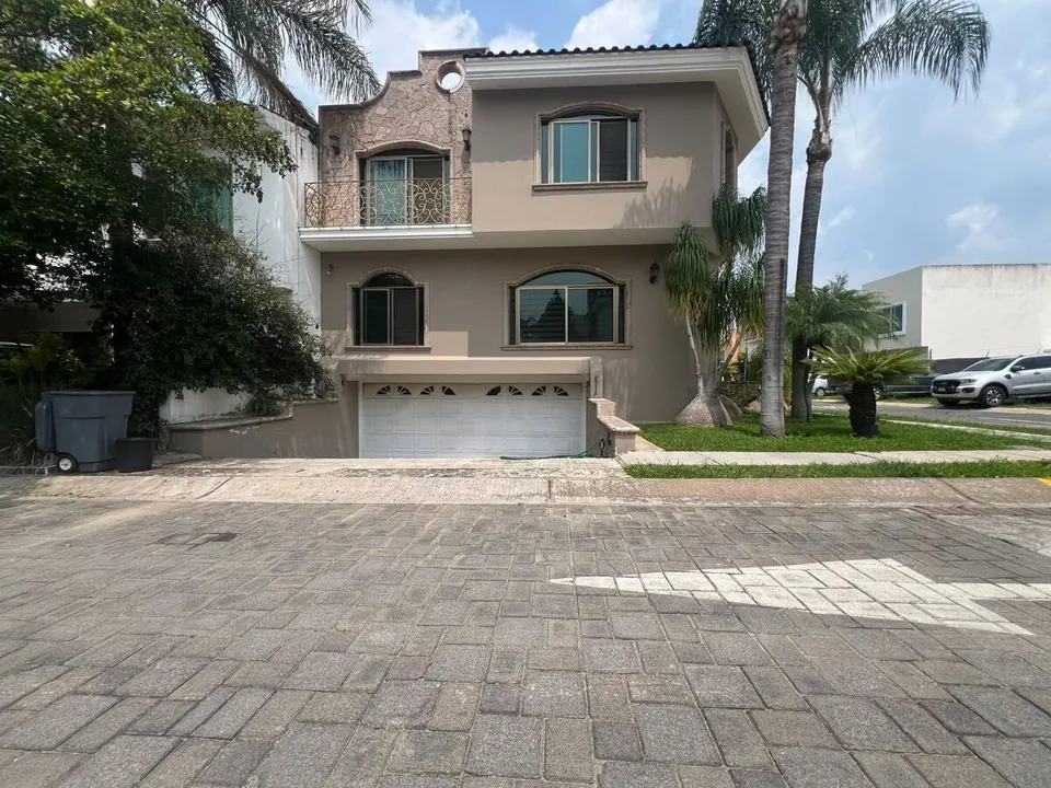 Foto 3 de Casa en venta en Jardin Real