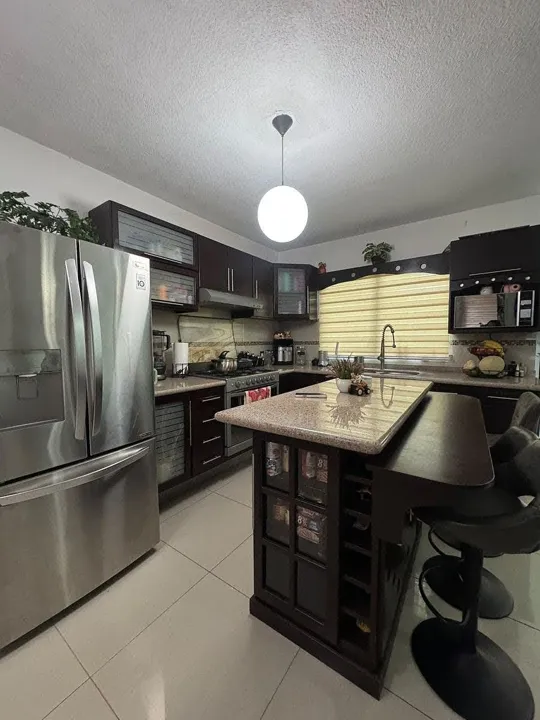 Foto 6 de Casa en venta con recámara en planta baja en Jardines de la Cruz 🌳