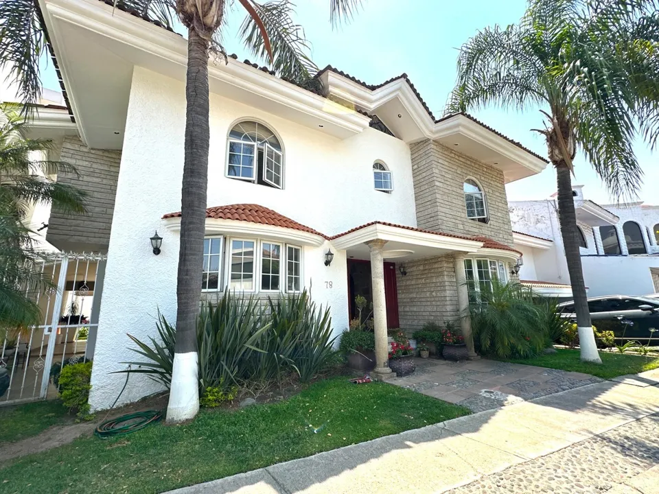 Venta de Casa en Coto Andalucia, Zona Virreyes, Zapopan, Jalisco