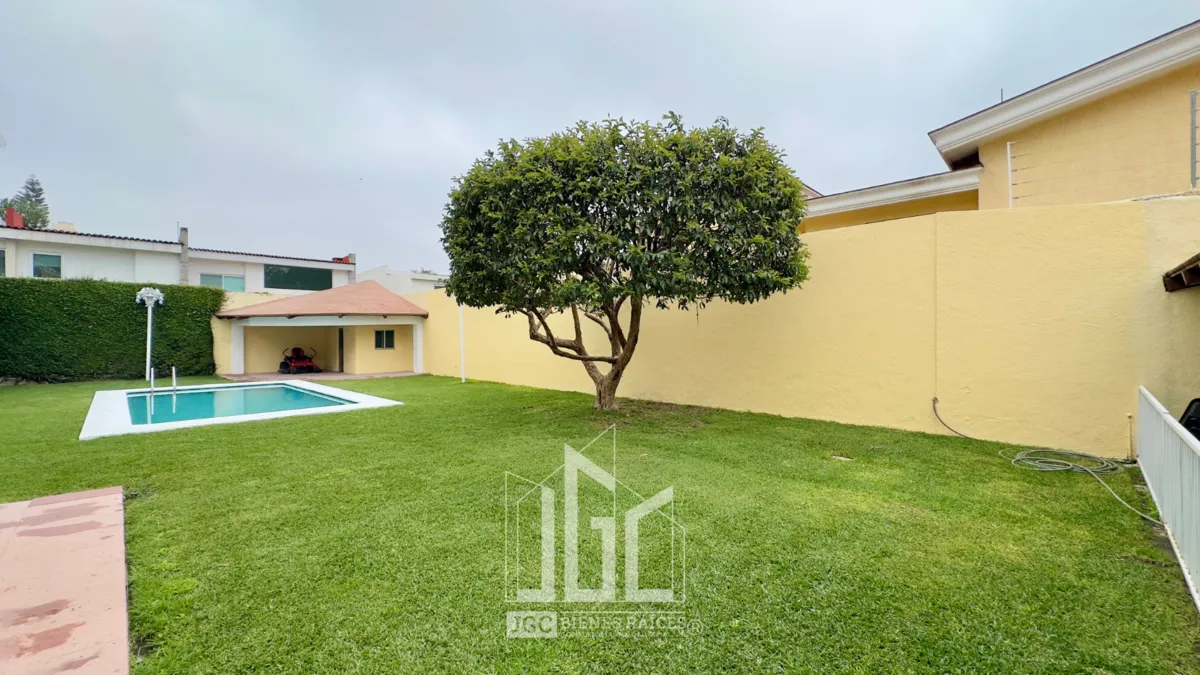 Foto 9 de CASA EN VENTA EN BUGAMBILIAS 1ERA SECCION