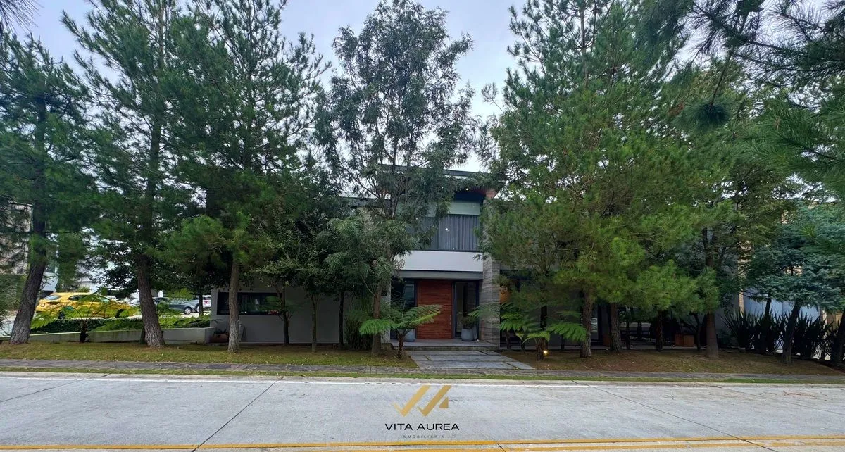 Casa De Lujo En El Cielo Country Club – 3 Recámaras Con Terraza