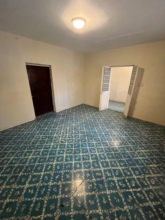 Foto 8 de CASA EN VENTA CON USO DE SUELO COMERCIAL EN AVENIDA CRUZ DEL SUR