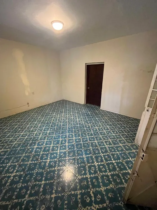Foto 9 de CASA EN VENTA CON USO DE SUELO COMERCIAL EN AVENIDA CRUZ DEL SUR