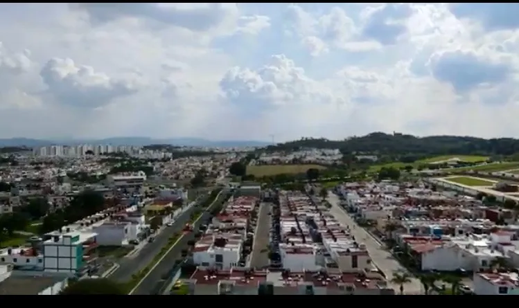 Terreno en venta en Calzada De Las Flores, Las Palmas, Zapopan