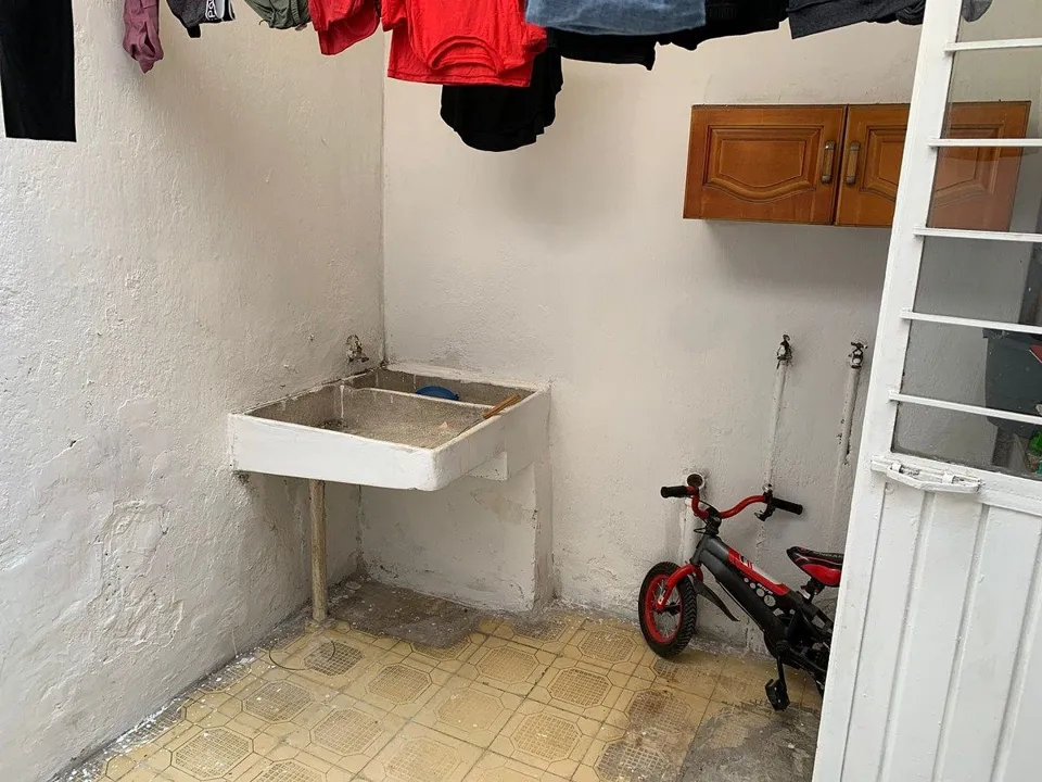 Foto 7 de Casa en Venta en Constitucion - Esteban Vaca Calderon 240