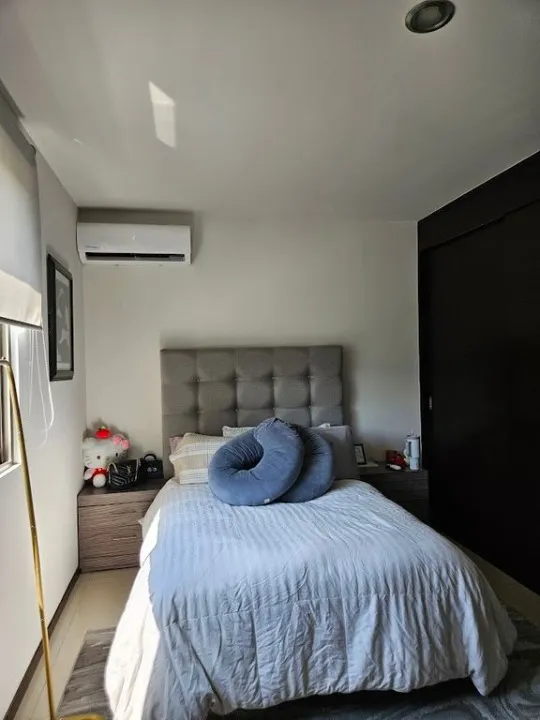 Foto 2 de Casa en venta en Avenida Niños Héroes, Los Portales, San Pedro Tlaquepaque
