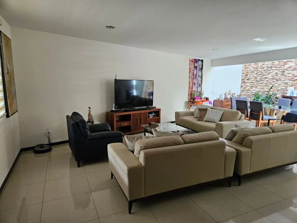 Foto 6 de Casa en venta en Avenida Niños Héroes, Los Portales, San Pedro Tlaquepaque