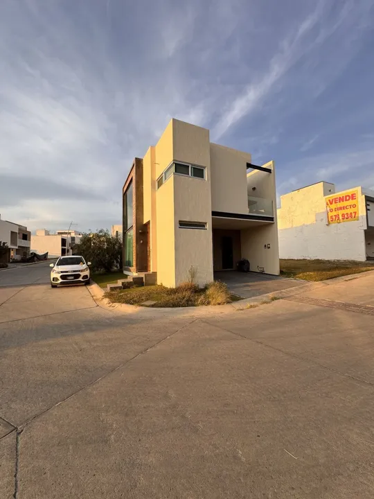 Foto 2 de CASA EN VENTA COTO CARRARA ZAPOPAN