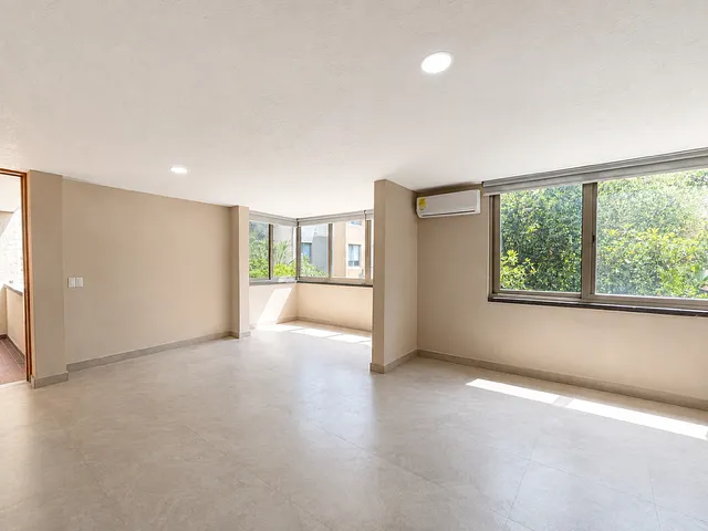 Foto 2 de Departamento en venta en Chapalita