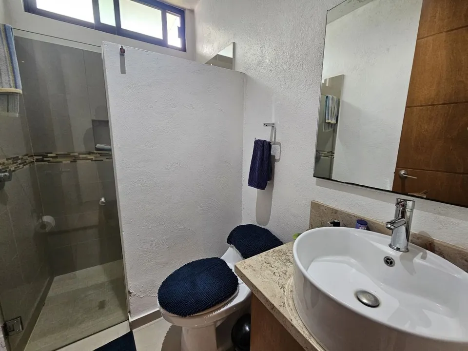 Foto 9 de Casa en Venta en Los Robles con 5 Habitaciones
