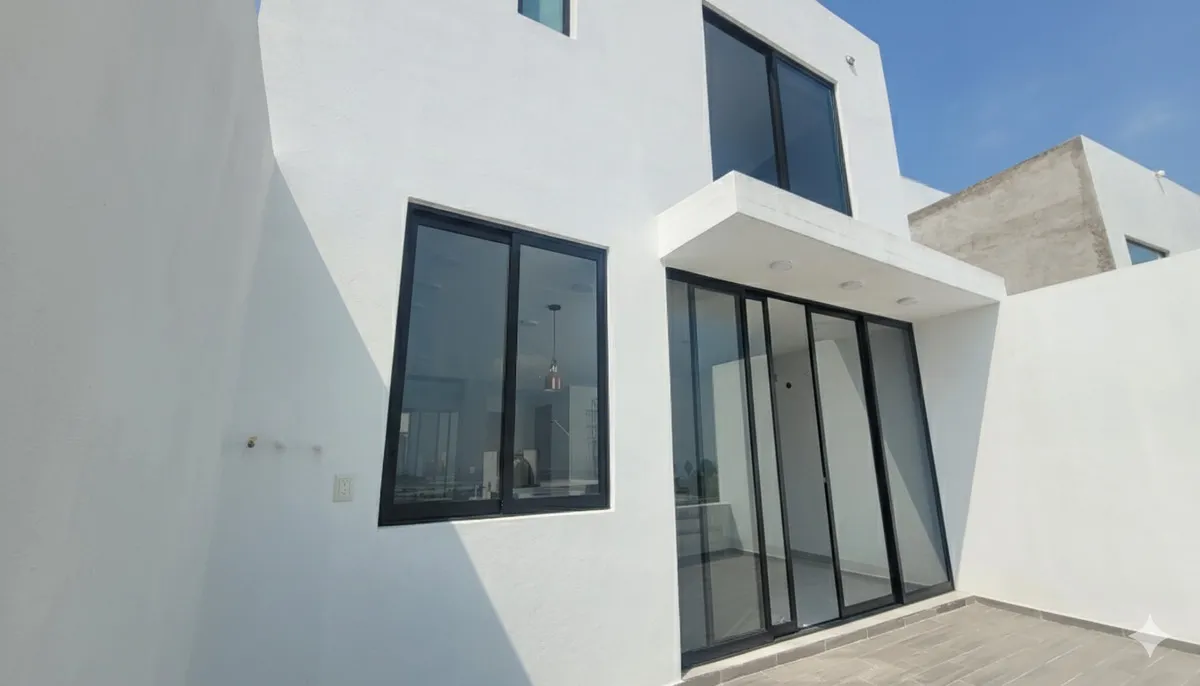 Foto 4 de Casa en Parque Sansara, Zimalta 2 recámaras, estudio y terraza con jardín