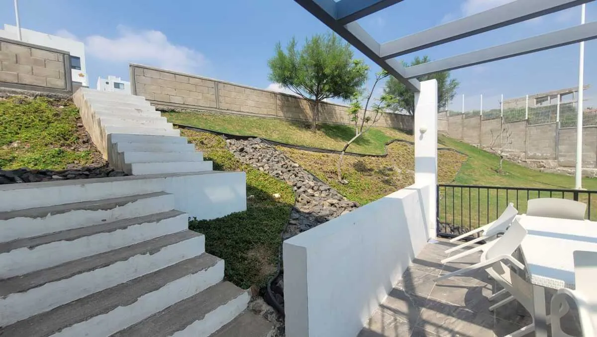 Foto 8 de Casa en Parque Sansara, Zimalta 2 recámaras, estudio y terraza con jardín
