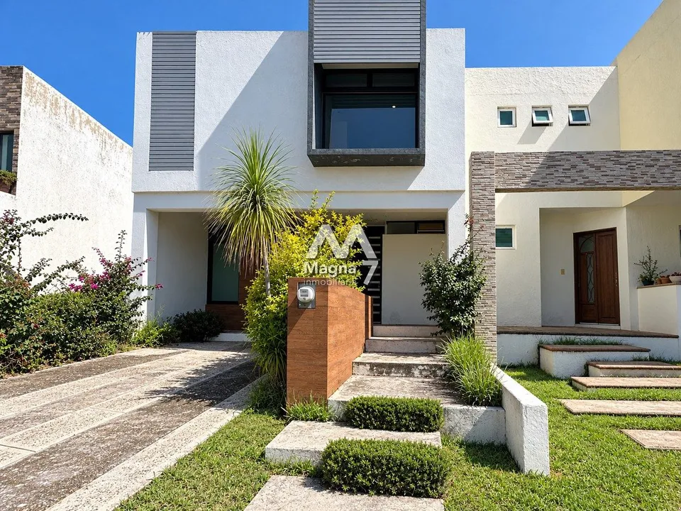 Venta casa en Casa Fuerte Tlajomulco Zúñiga