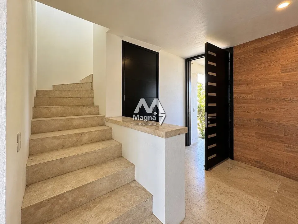 Foto 2 de Venta casa en Casa Fuerte Tlajomulco Zúñiga