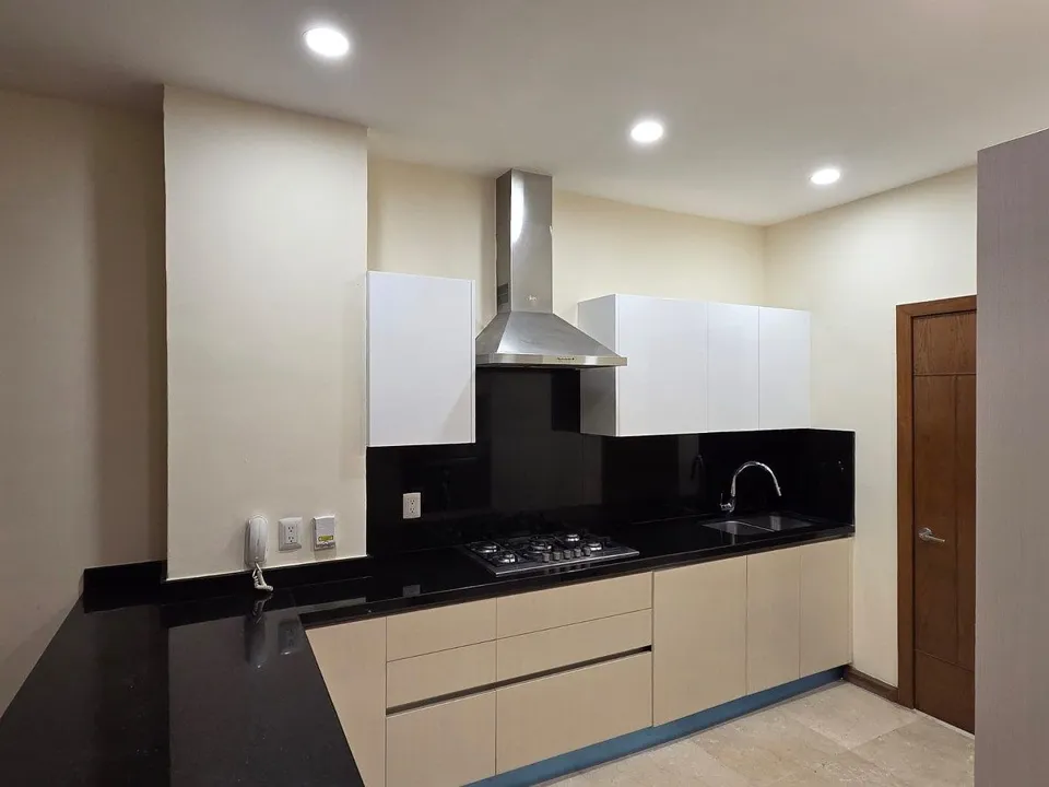 Foto 4 de Departamento en Livorno, Lomas Altas