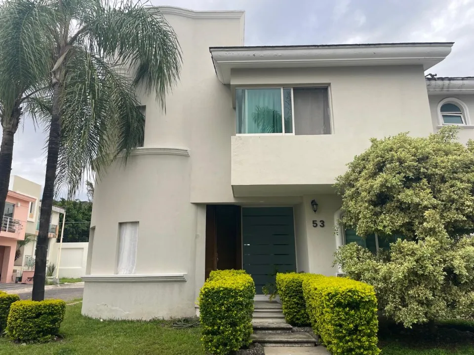 Foto 2 de Casa en venta en Avenida Ecónomos, Rinconada del Parque, Zapopan