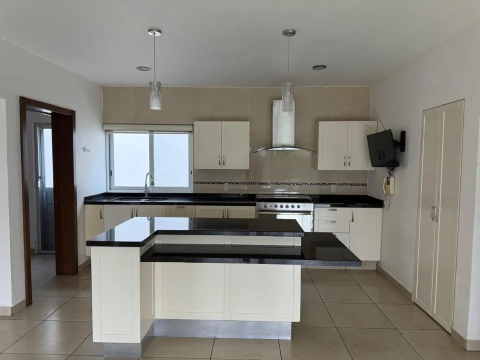 Foto 7 de Casa en renta en Avenida de los Vientos, Balcones de la Calera, Tlajomulco de Zuñiga