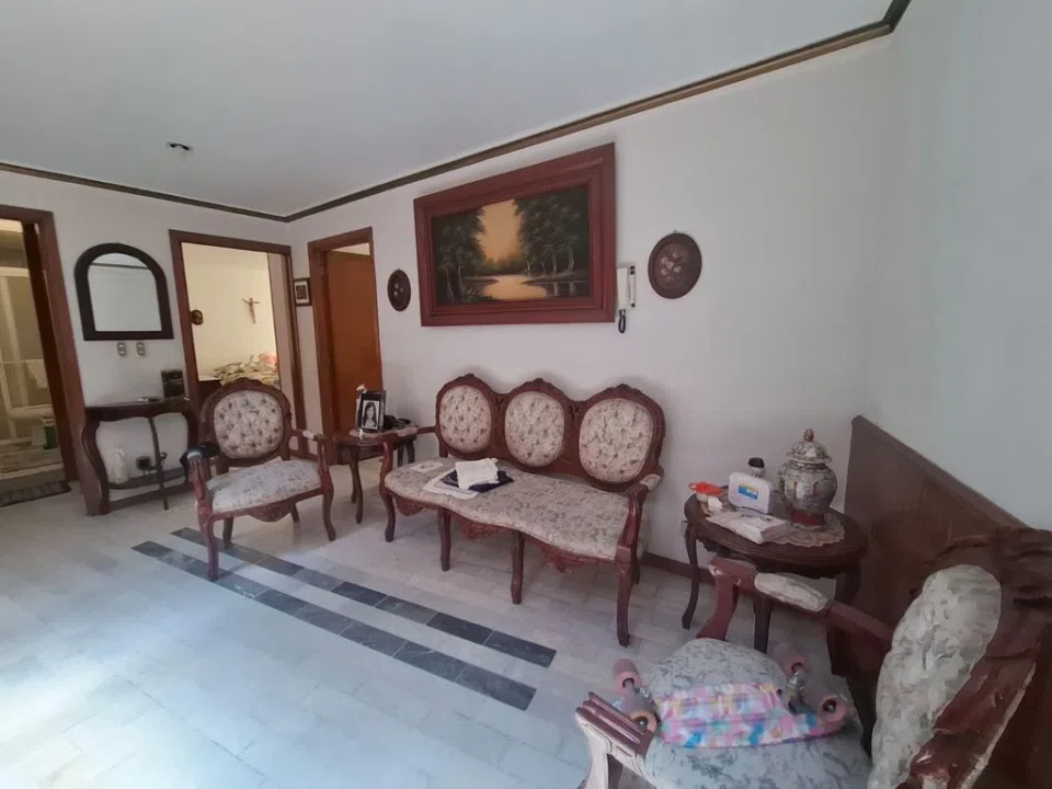 Foto 6 de CASA ESTILO COLONIAL EN COTO, MUY BIEN DISTRIBUIDA
