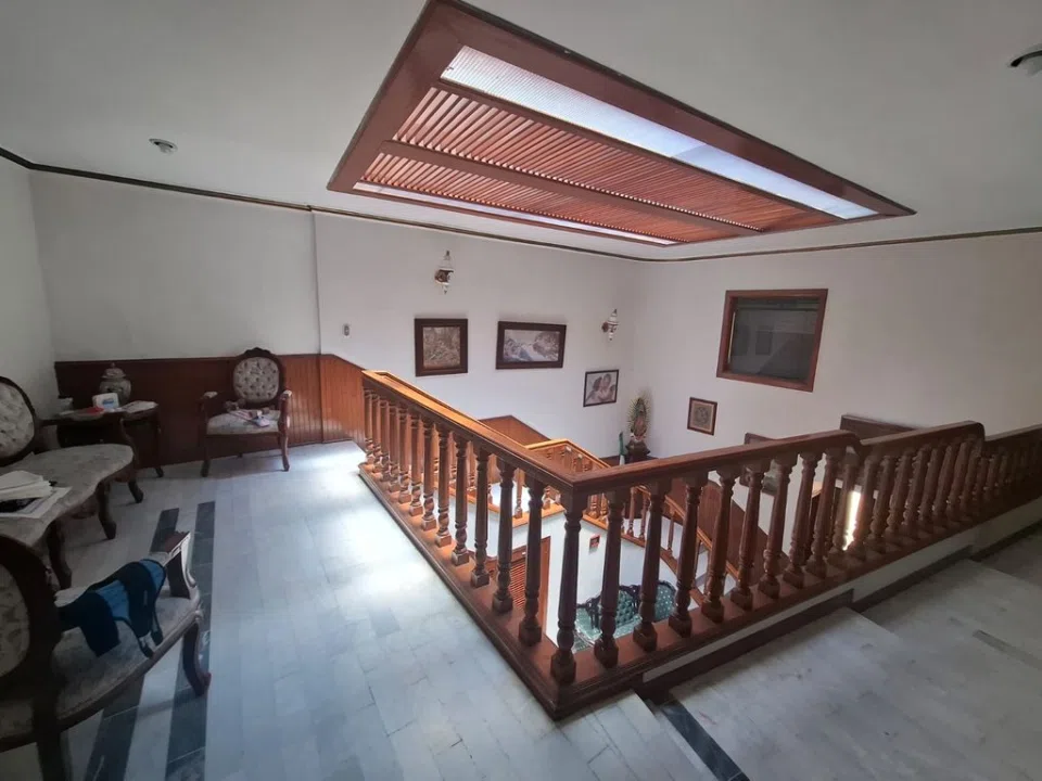 Foto 9 de CASA ESTILO COLONIAL EN COTO, MUY BIEN DISTRIBUIDA