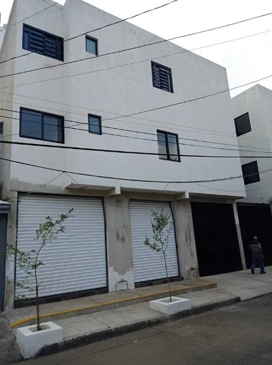 Foto 3 de Local Comercial en venta y/o renta en Longinos Cadena, Lomas de Polanco, Guadalajara