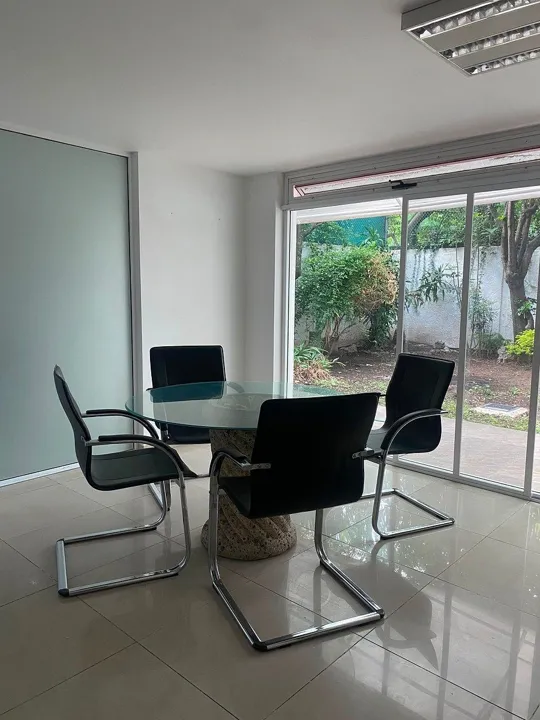 Foto 5 de Casa para oficinas o consultorios en MONRAZ