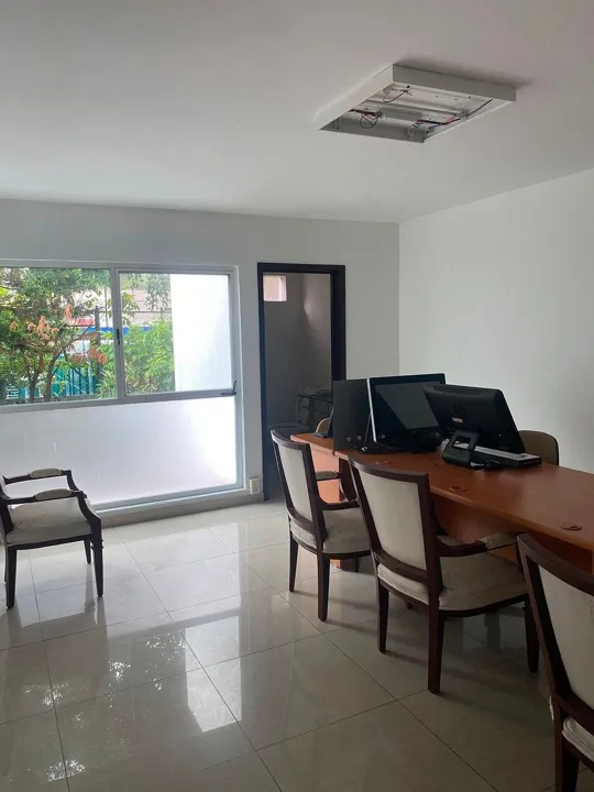 Foto 9 de Casa para oficinas o consultorios en MONRAZ