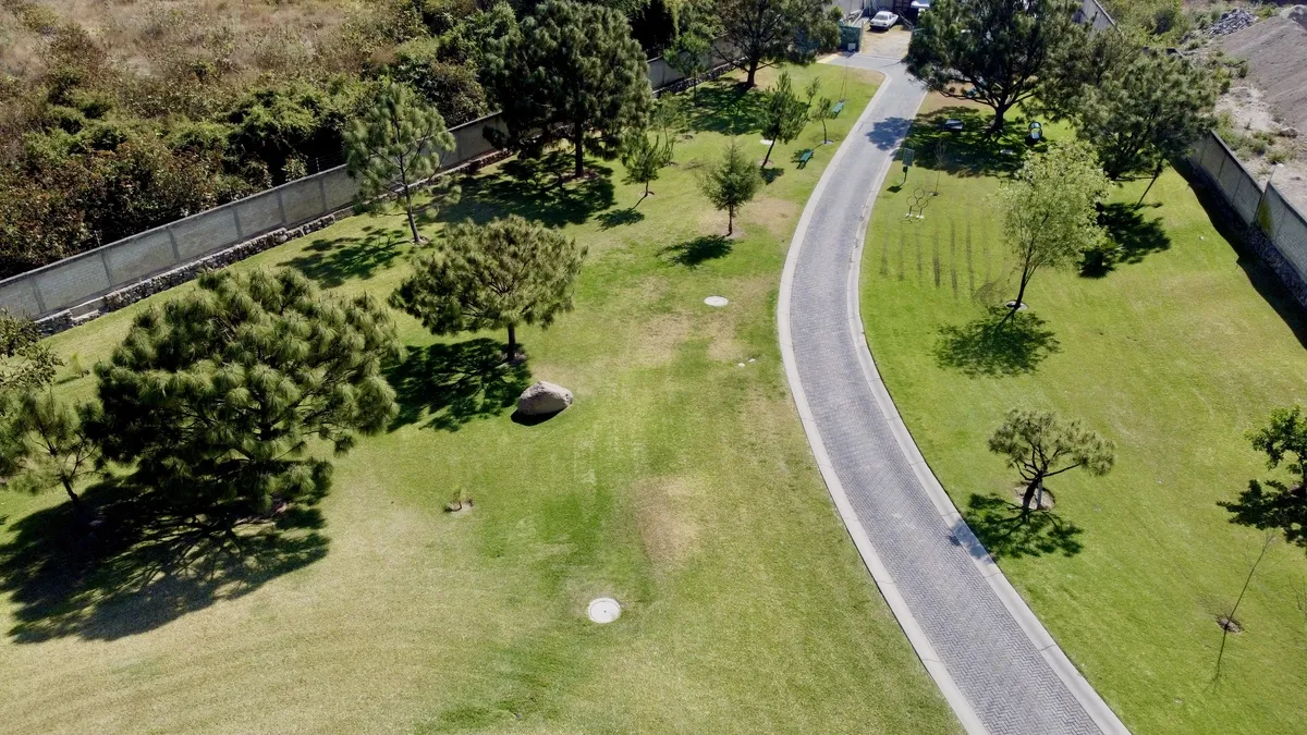 Foto 8 de Terreno en venta en Bosque Real de Santa Anita J13