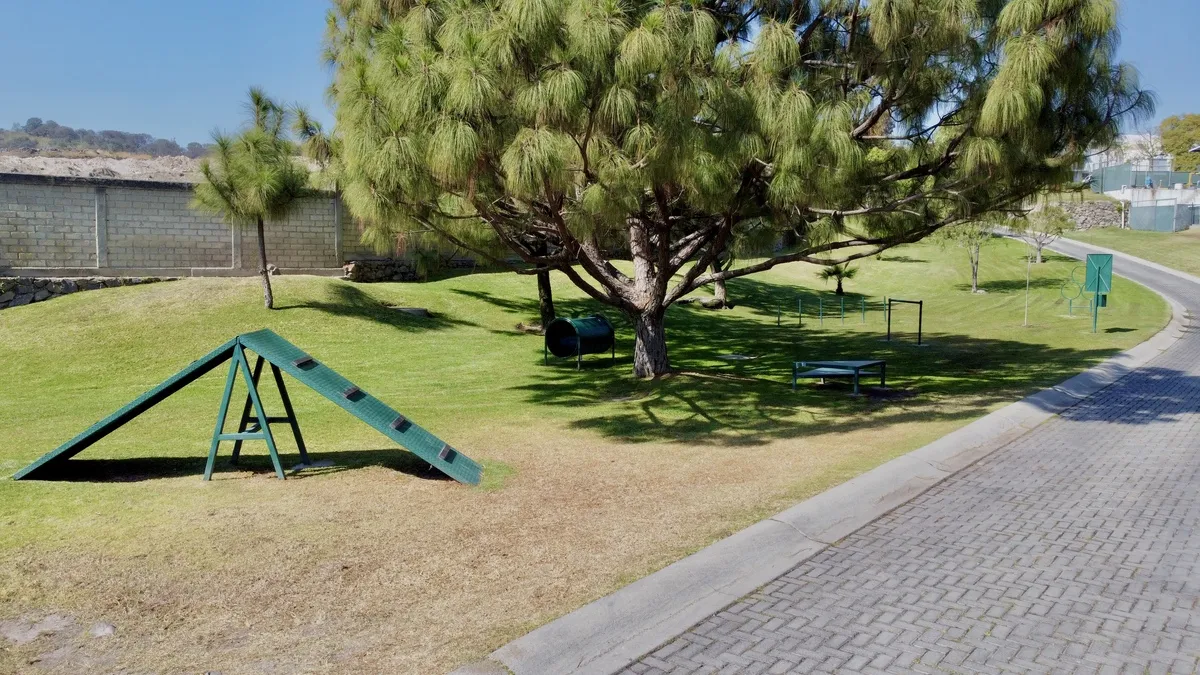 Foto 9 de Terreno en venta en Bosque Real de Santa Anita J13