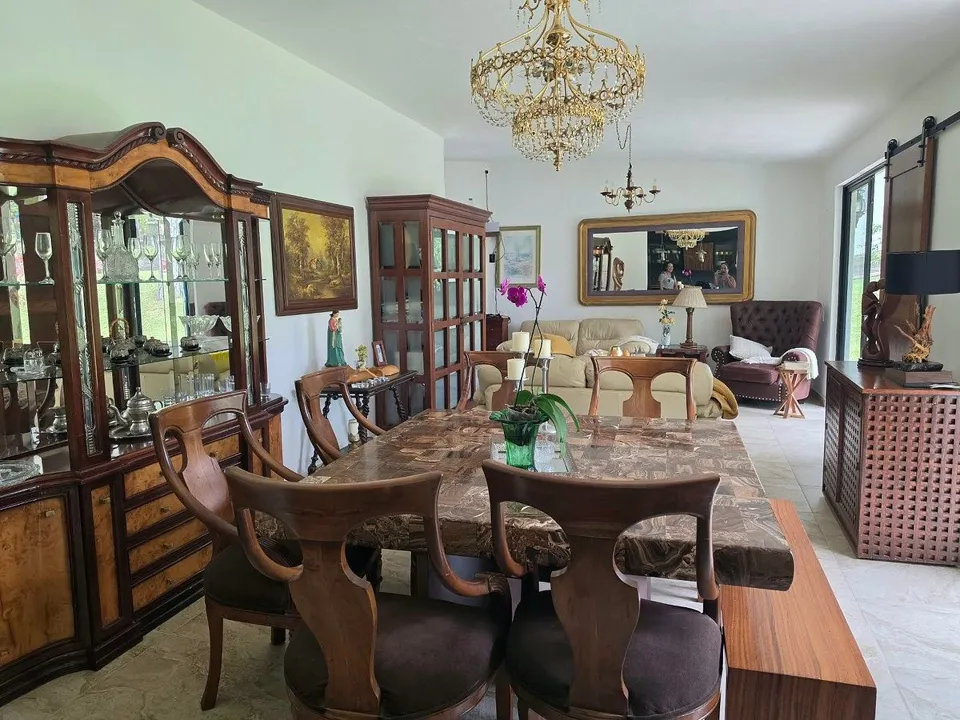 Foto 4 de Casa en Venta en  Haciendas La Herradura , Zapopan | Terreno de 1,540 m²