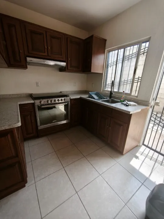 Foto 4 de Casa en renta en San Ramón , Alta California, Tlajomulco de Zúñiga