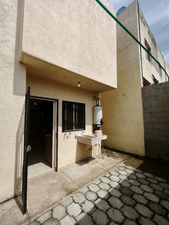 Foto 5 de Casa en renta en San Ramón , Alta California, Tlajomulco de Zúñiga