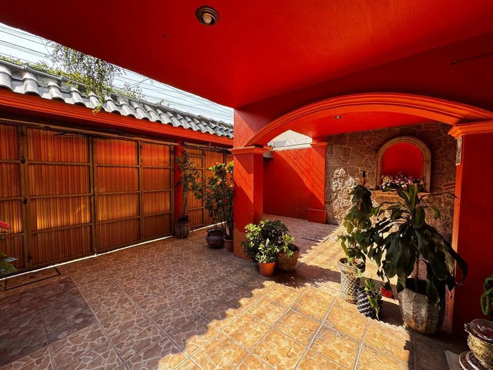 Foto 8 de Casa en Venta en Lomas Universidad