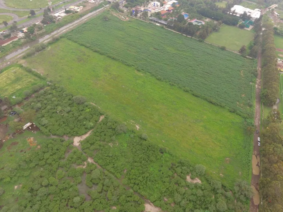 Foto 7 de Terreno En Venta En Santa Cruz Del Valle A Una Cuadra De Carretera Chapala