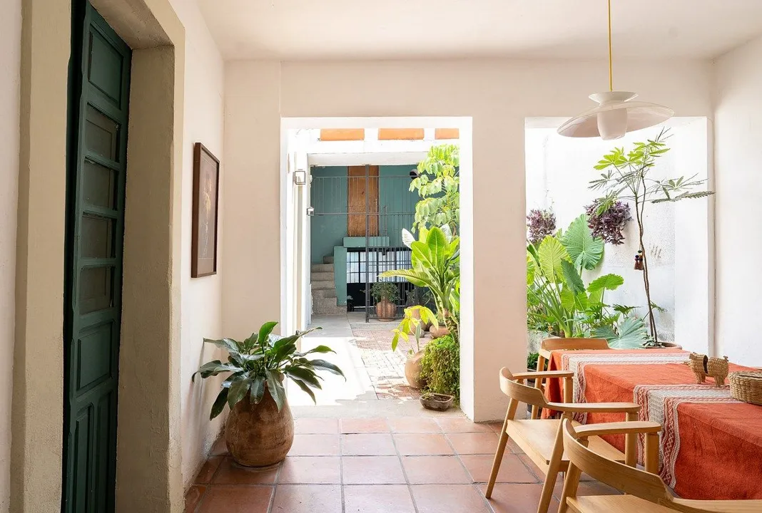Foto 7 de Casa en Renta en Mexicaltzingo | 6 Habitaciones | A Espaldas del Teatro Diana