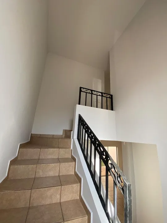 Foto 4 de CASA EN RENTA EN VILLA CALIFORNIA, AL SUR DE LA CIUDAD, A PASOS DE LA ALBERCA