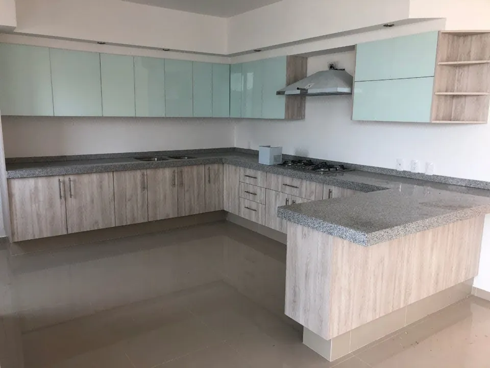 Foto 5 de CASA EN RENTA EN SOLARES, COTO FONTEÉ.