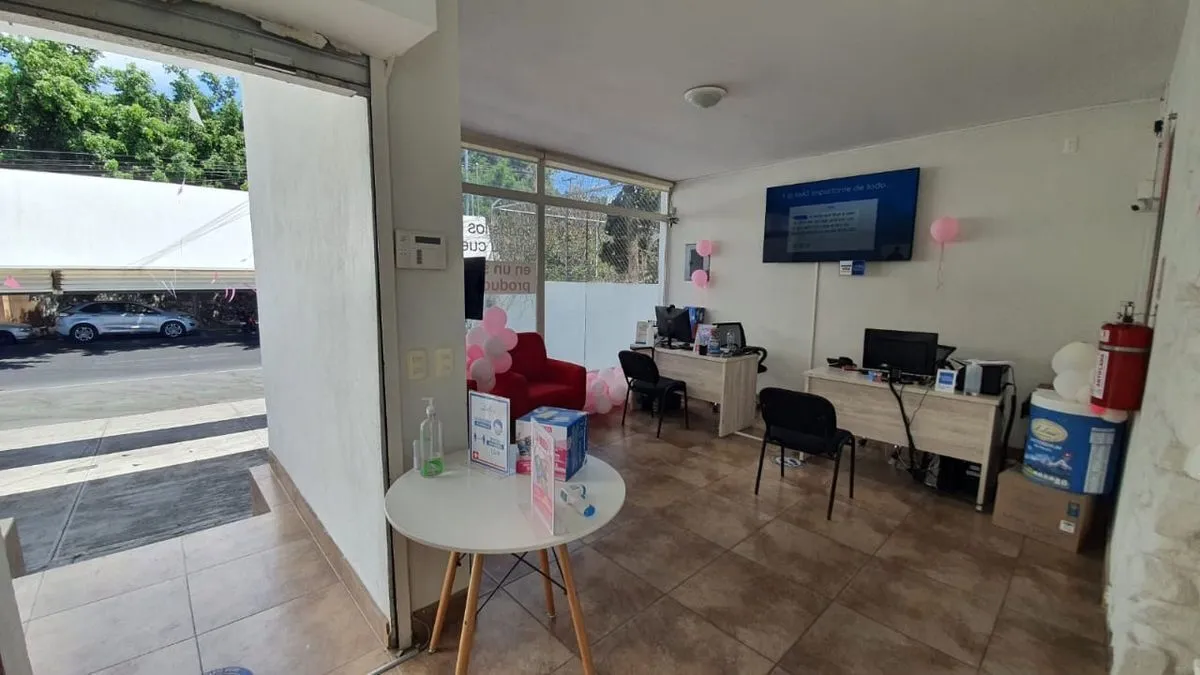 Foto 3 de LOCAL COMERCIAL Y DEPARTAMENTO EN VENTA, USO DE SUELO MIXTO