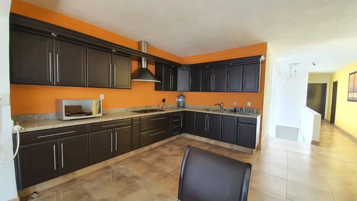 Foto 9 de LOCAL COMERCIAL Y DEPARTAMENTO EN VENTA, USO DE SUELO MIXTO