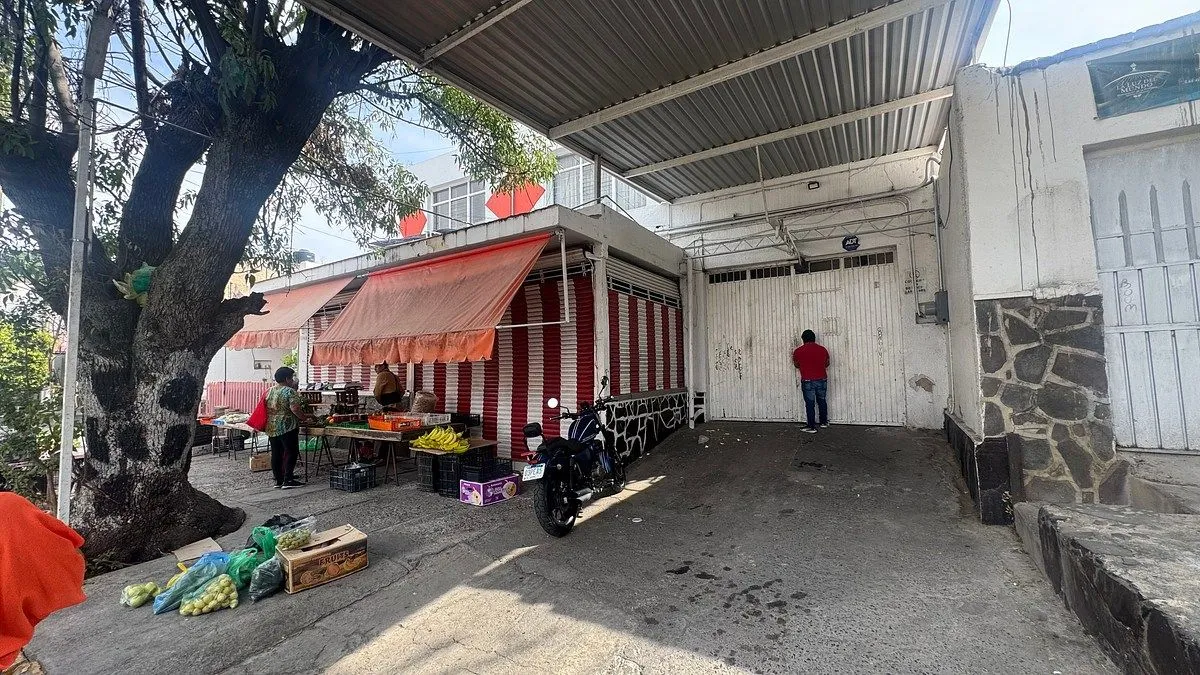 OBRADOR Y CARNICERÍA EN VENTA