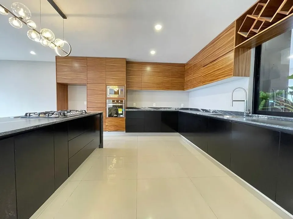 Foto 9 de CASA EN VENTA CON ESPECTACULARES VISTAS Y ALBERCA